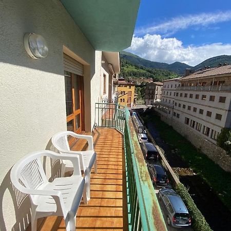 Apartaments Sant Antoni Ribes De Freser Exterior foto